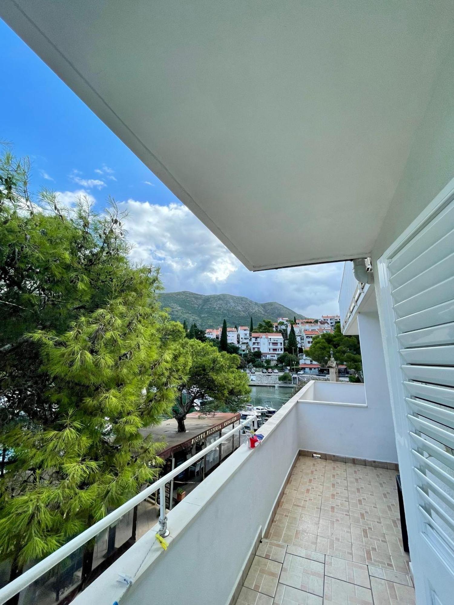 Apartments Boras 察夫塔特 外观 照片